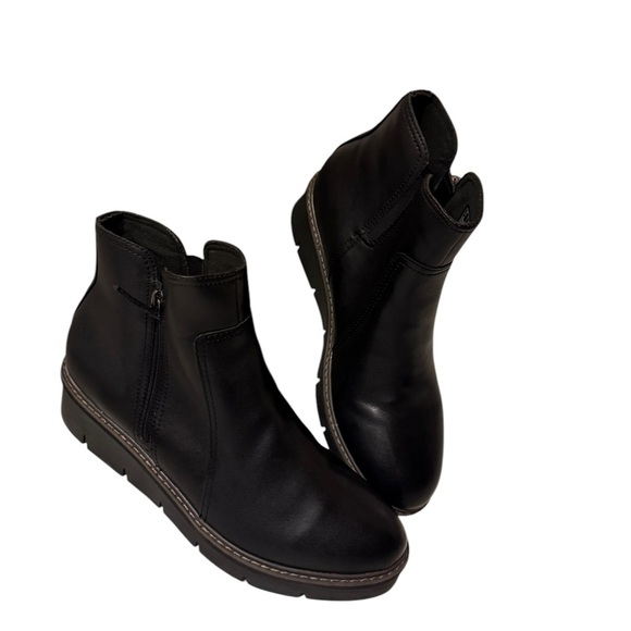 Women's ZEROGRAND City Wedge
Waterproof Chelsea Boots - Picture 14 of 16